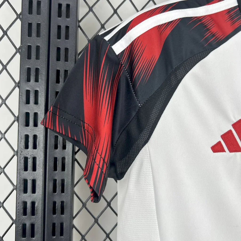 Camiseta flamengo segunda 2025-26 mujer