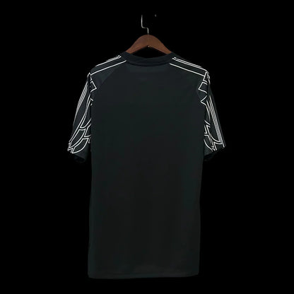 Camiseta conceptual del PSG 2024-25