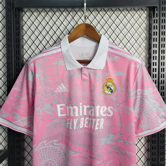 Camiseta del Real Madrid temporada 2023-2024 edición especial Dragón Rosa