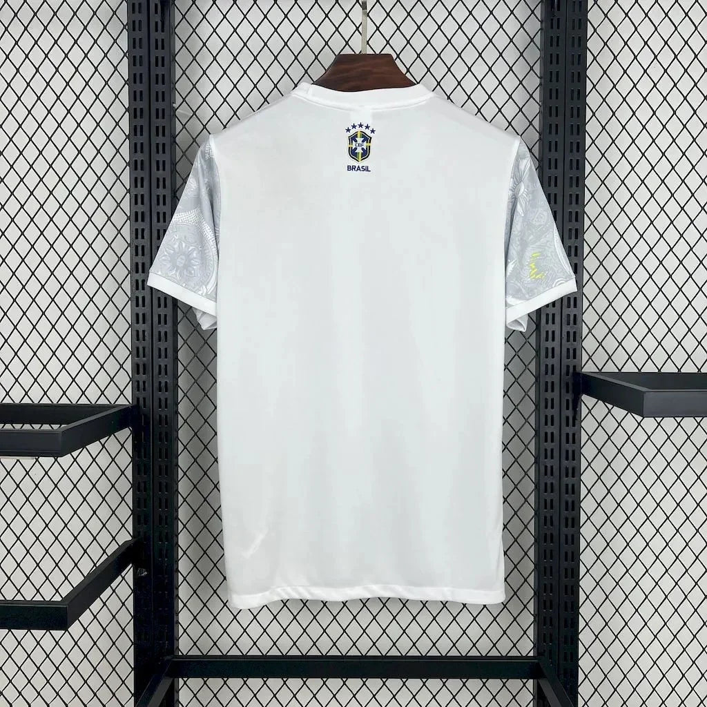 Camiseta concepto brasil 2025
