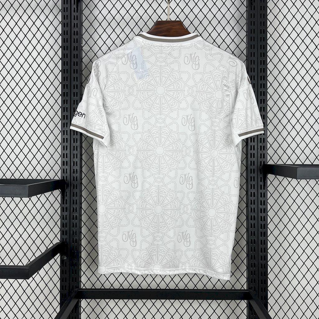 Camiseta de visitante Nottingham Forest 2025-26