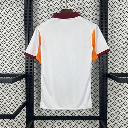 Camiseta de visitante Galatasarays 2025-26
