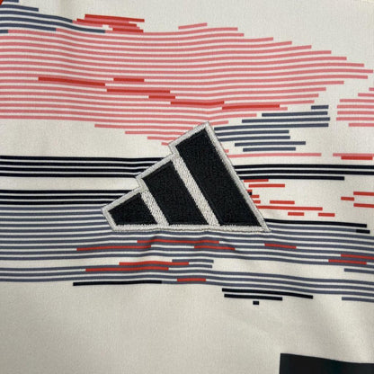 Camiseta visitante del Bayern Munich 2025-26