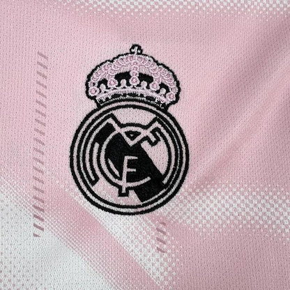 Camiseta Real Madrid Concept Rosa y Blanca 2025