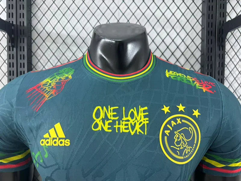 Camiseta conceptual del Ajax 2025-26