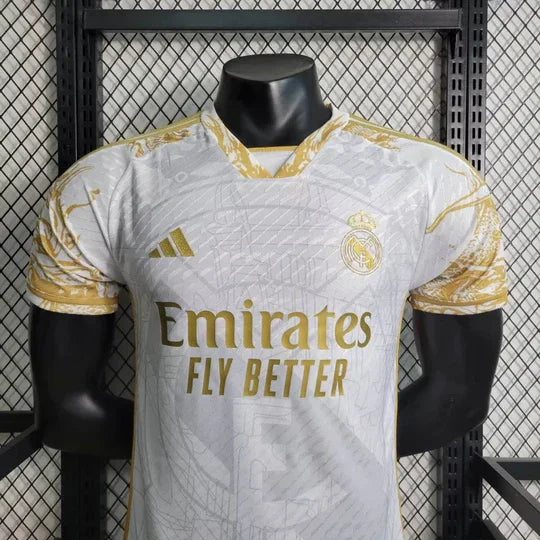 Camiseta del Real Madrid temporada 2023-2024 edición limitada dorada