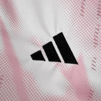 Camiseta Real Madrid Concept Rosa y Blanca 2025