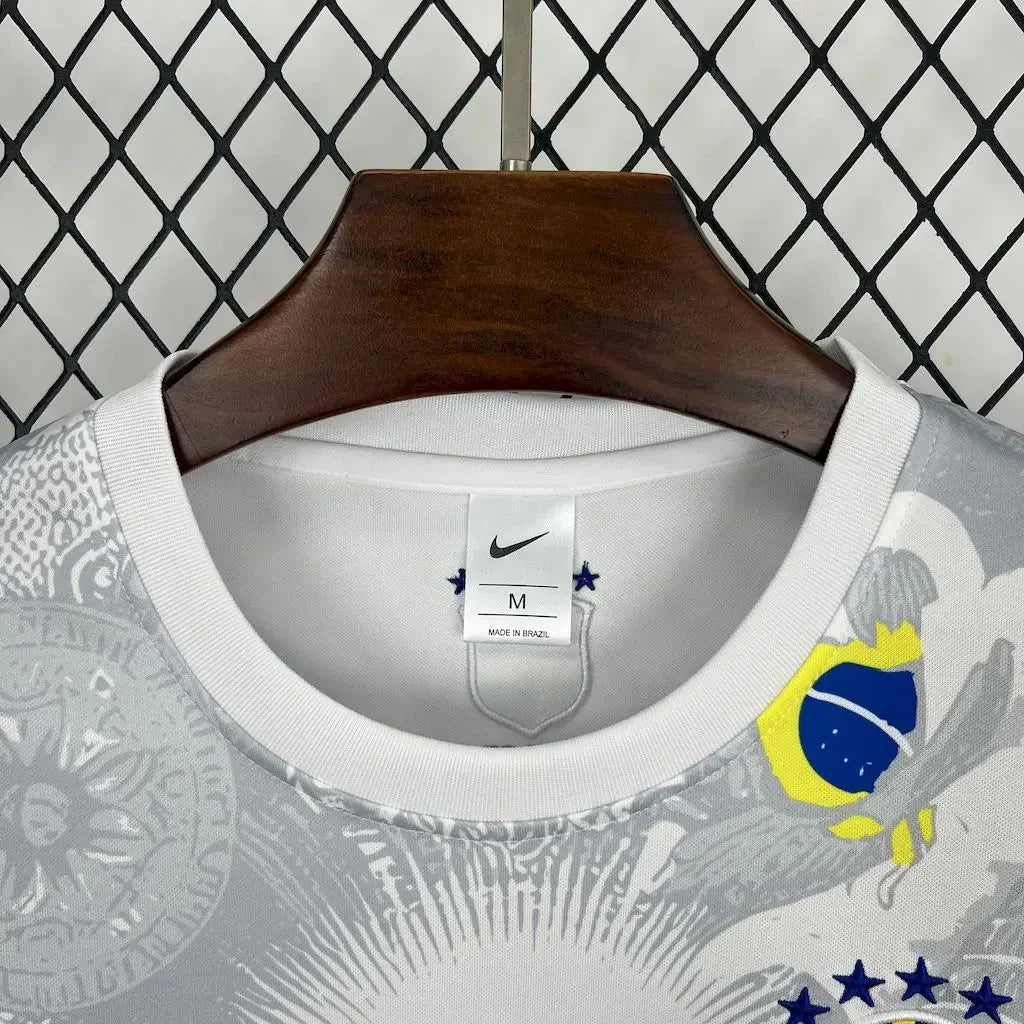 Camiseta concepto brasil 2025