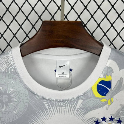 Camiseta concepto brasil 2025