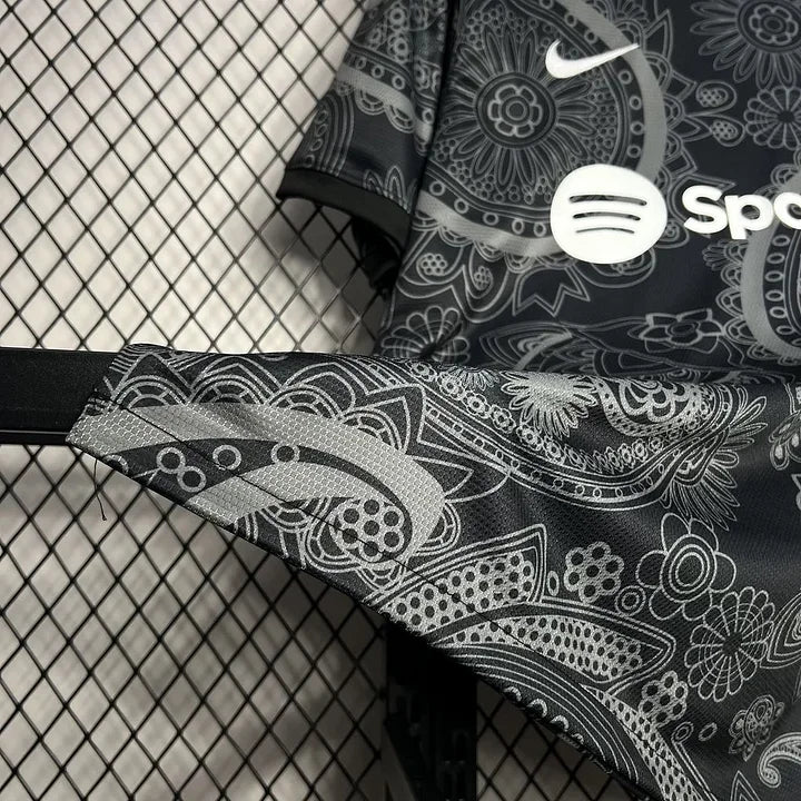 Camiseta futbol FC Barcelona concepto negra 2024 2025