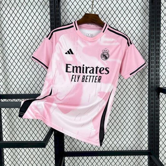 Camiseta Real Madrid Concept Rosa y Blanca 2025