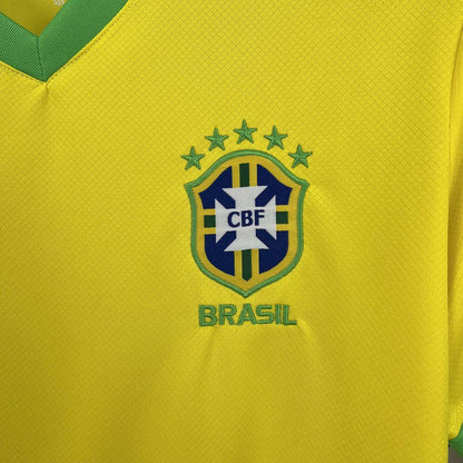 Camiseta concepto brasil 2025