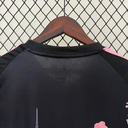 Camiseta japon temporada 2023-2024 edicion especial dragon negro y rosa