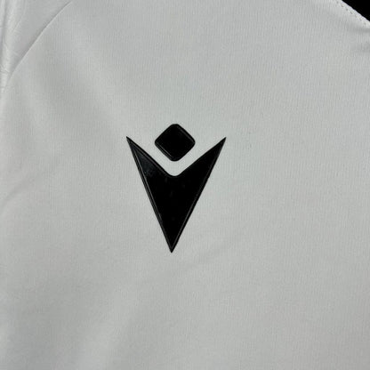 Camiseta de visitante de Albania 2025