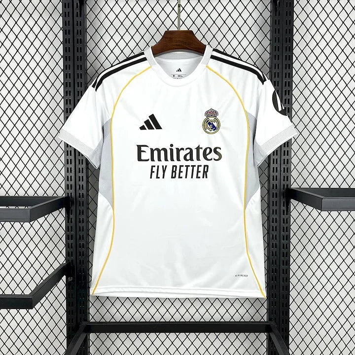 Camiseta de futbol local del Real Madrid 2025 2026