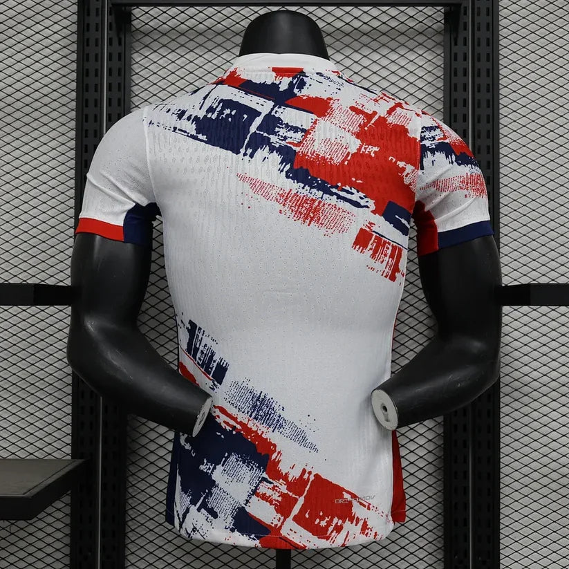 Camiseta conceptual del Paris Saint-Germain 2024/25