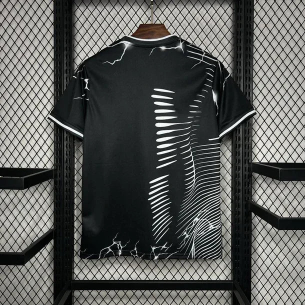Camiseta Real Madrid Negra y Gris Pantera 2024/25
