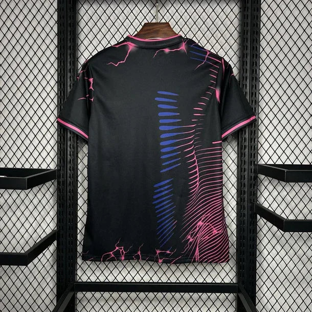 Camiseta Real Madrid Pantera Rosa Negra 2024/25