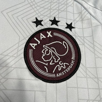 AJAX Amsterdam futbol 2024 2025 Tercera camiseta