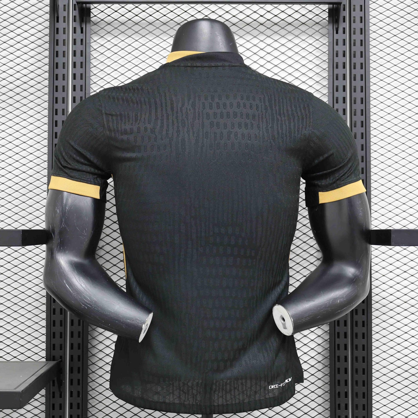 Camiseta concepto deportivo 2024-25
