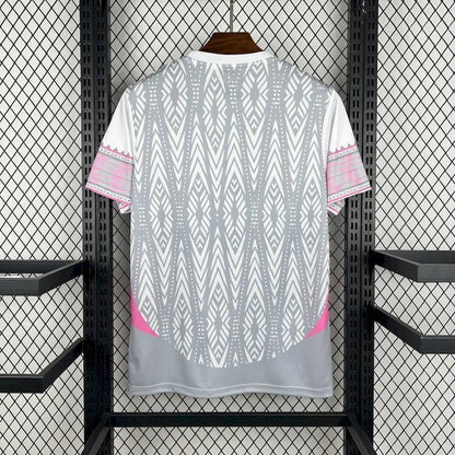 Camiseta conceptual de México 2026