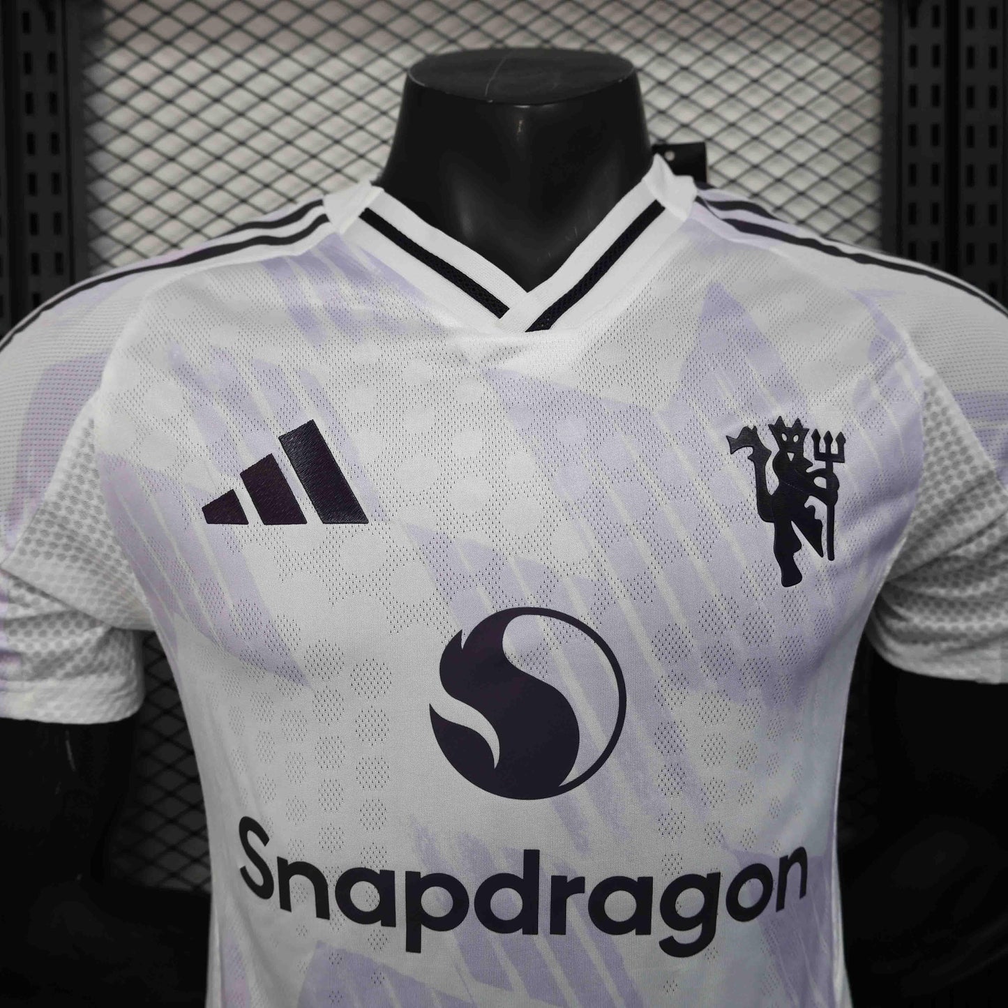 Camiseta visitante Manchester United 2025-26