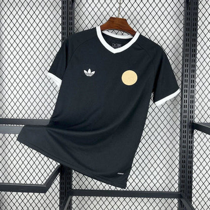 Camiseta conceptual del Ajax 2025-26