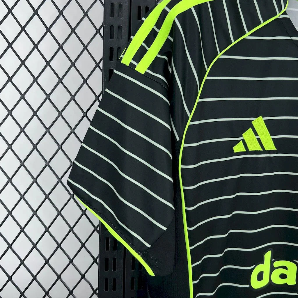 Camiseta de visitante del Celtic 2025-26