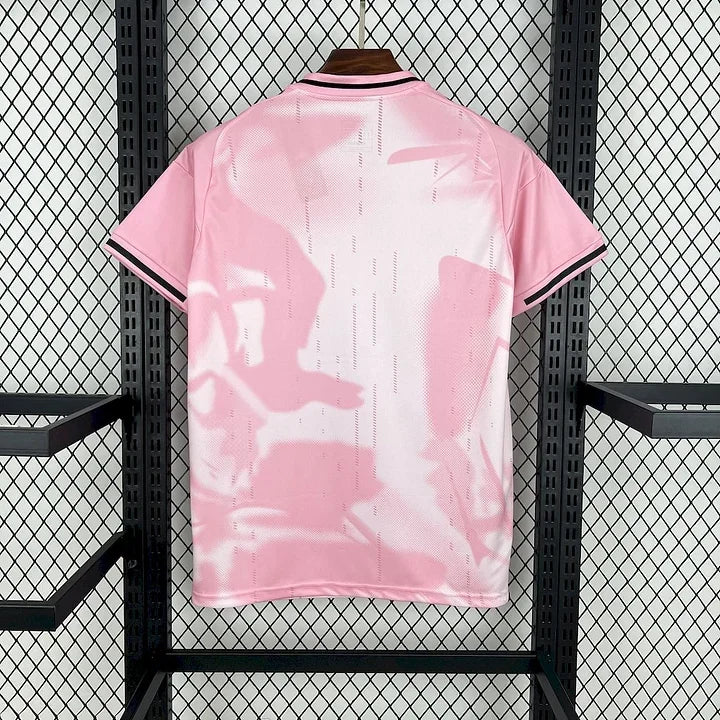 Camiseta Real Madrid Concept Rosa y Blanca 2025